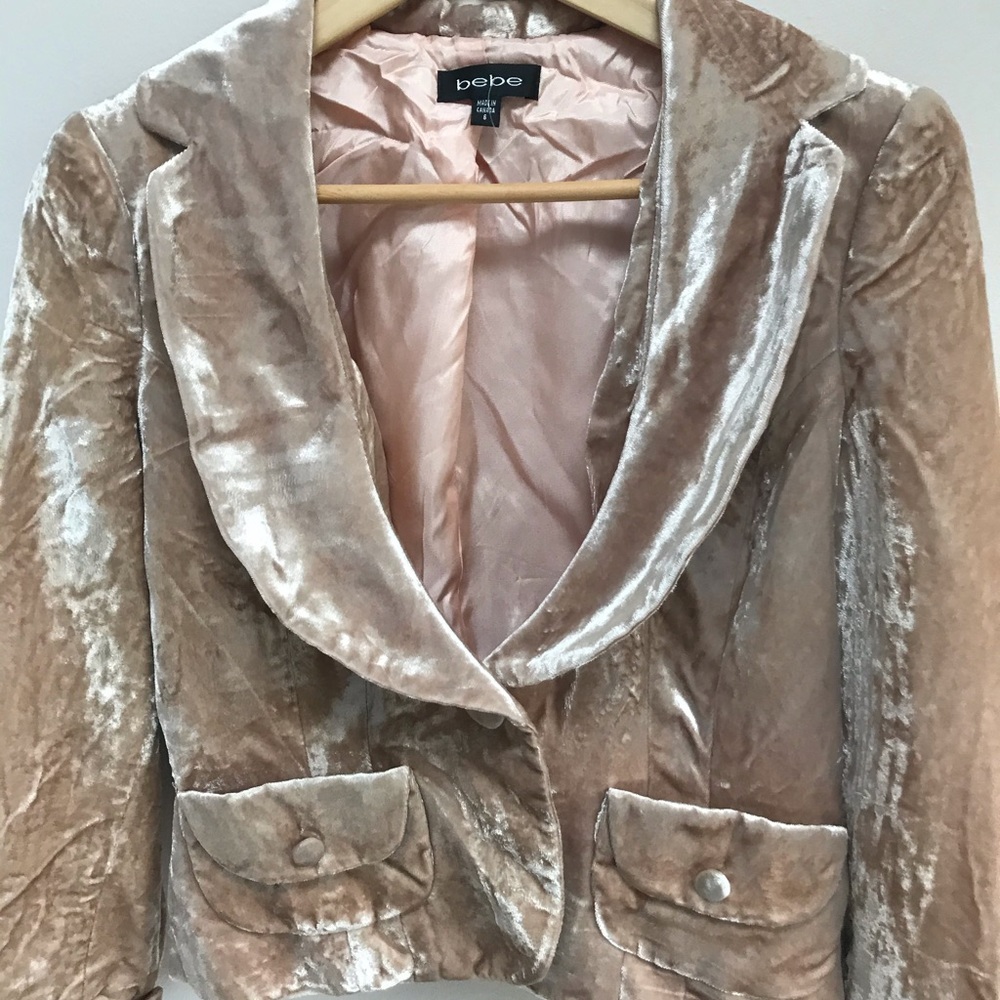 A beautiful BEBE blush blazer